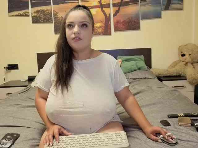 adellineee webcam