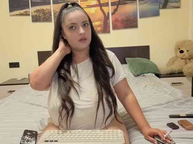 adellineee webcam