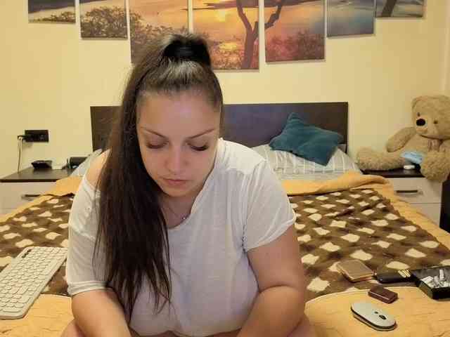 adellineee webcam