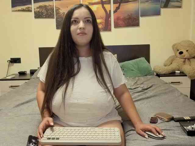adellineee webcam