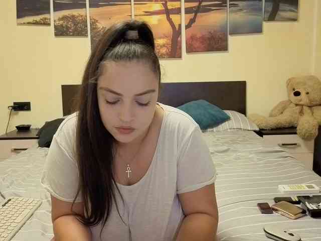 adellineee webcam