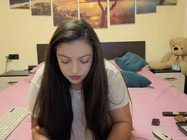adellineee webcam