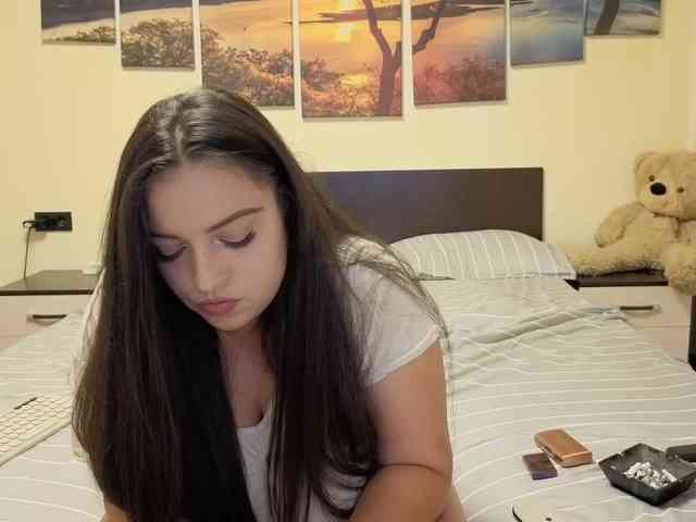 adellineee webcam