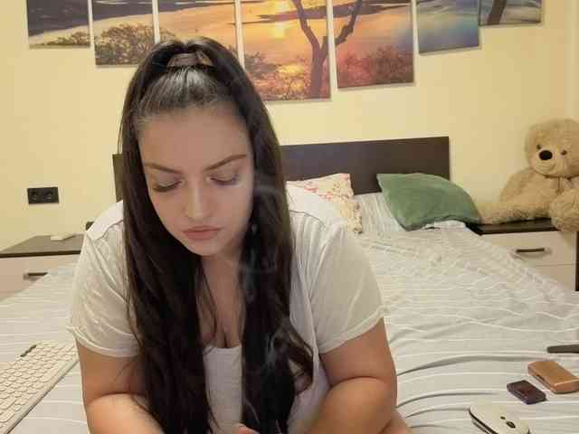adellineee webcam