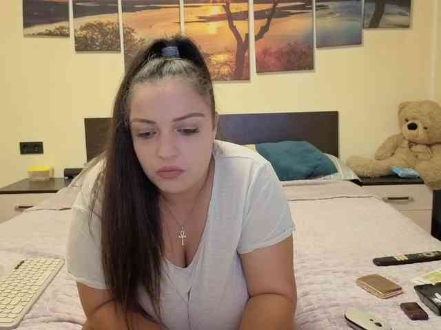 adellineee webcam