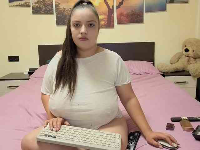 adellineee webcam