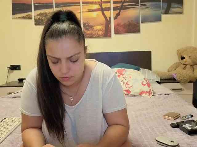 adellineee webcam