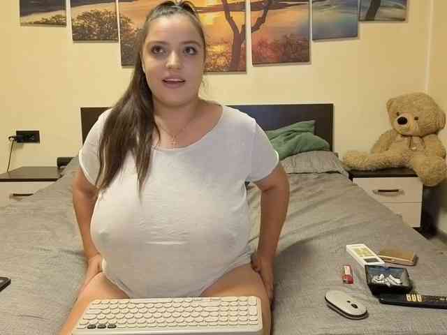adellineee webcam