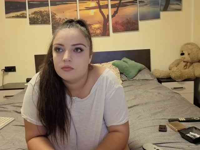 adellineee webcam