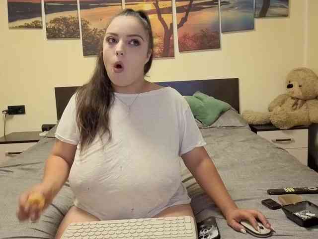 adellineee webcam