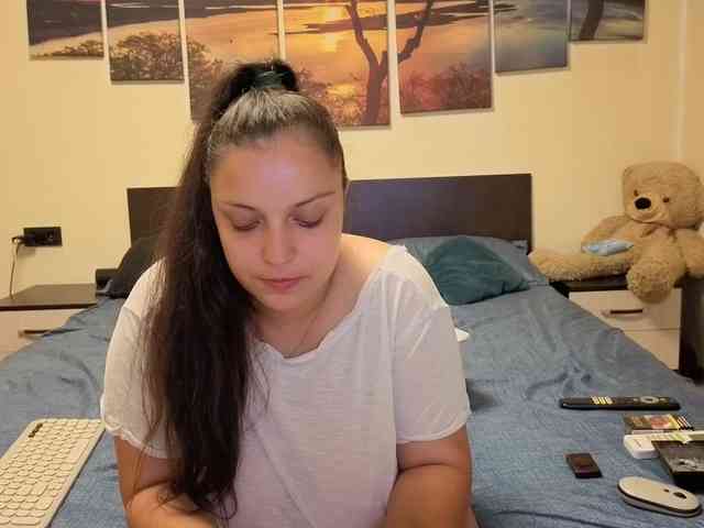 adellineee webcam