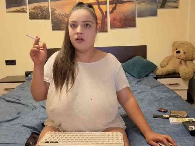 adellineee webcam