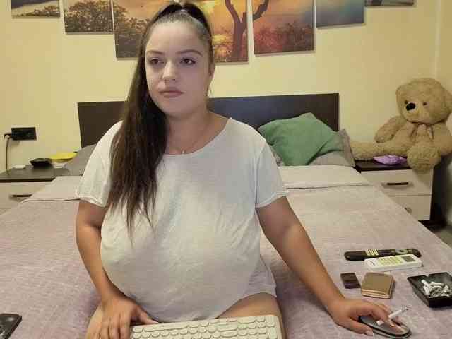 Adellineee - Girl 