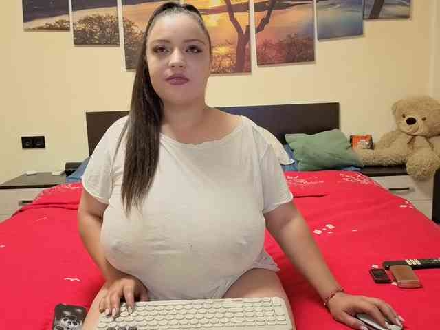adellineee webcam