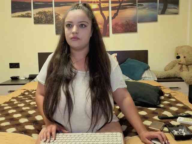 adellineee webcam