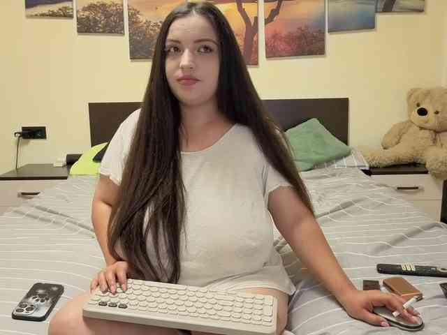 adellineee webcam