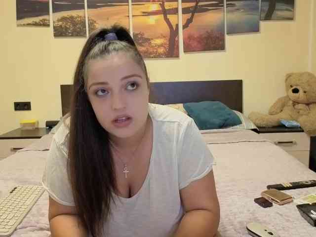 adellineee webcam