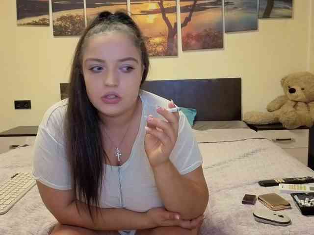 adellineee webcam