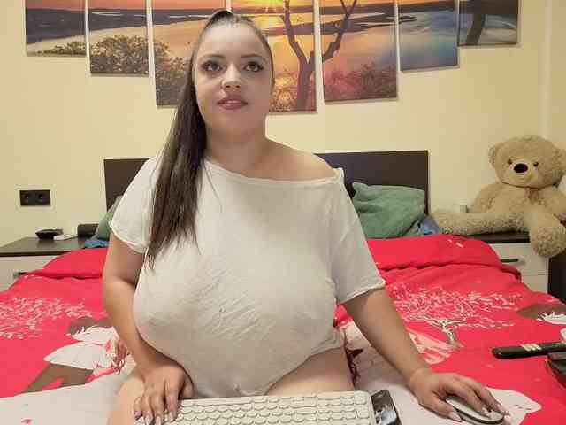 adellineee webcam