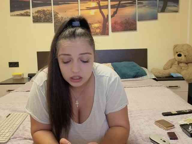 adellineee webcam