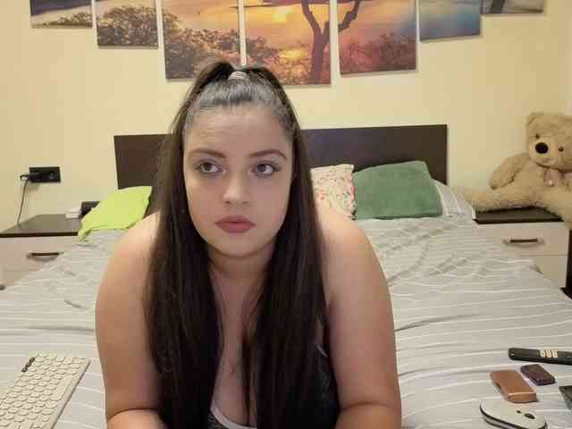 adellineee webcam