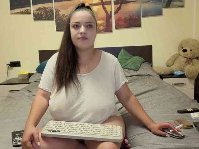 adellineee webcam