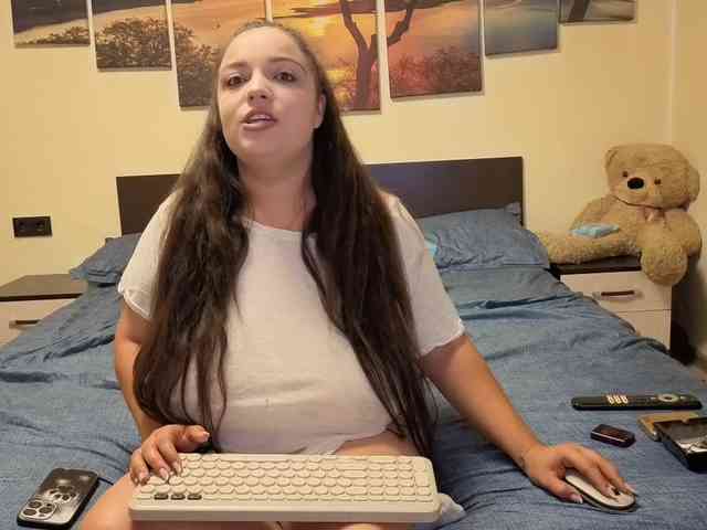 adellineee webcam