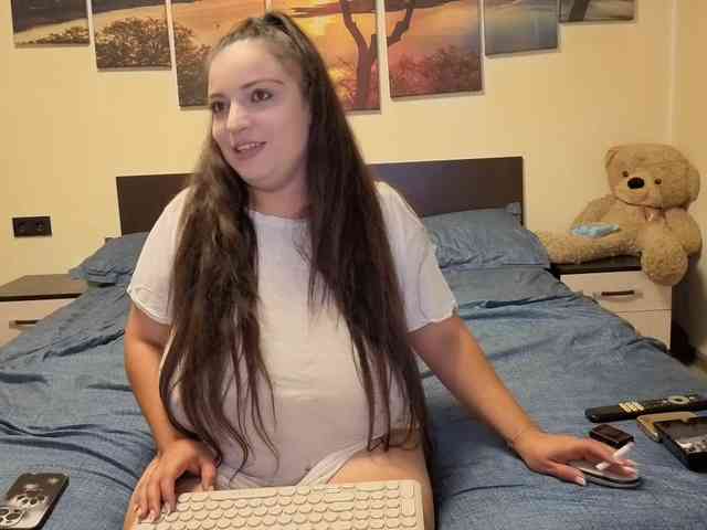 adellineee webcam