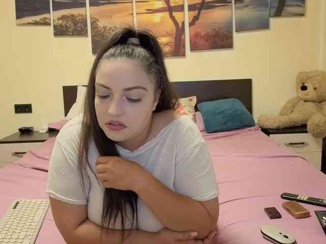 adellineee webcam