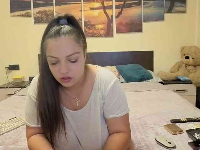 adellineee webcam