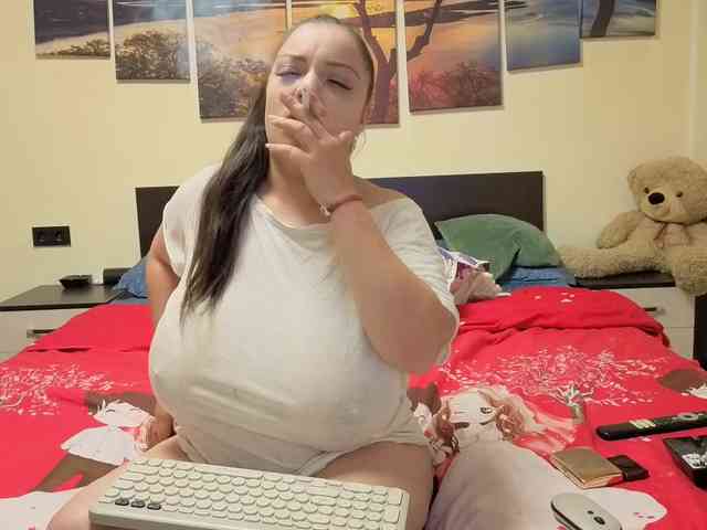 adellineee webcam