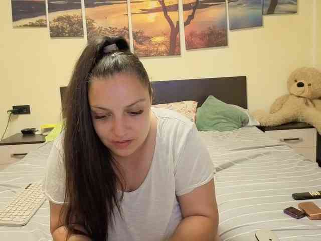 adellineee webcam