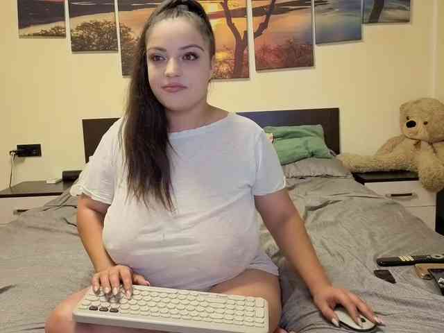adellineee webcam
