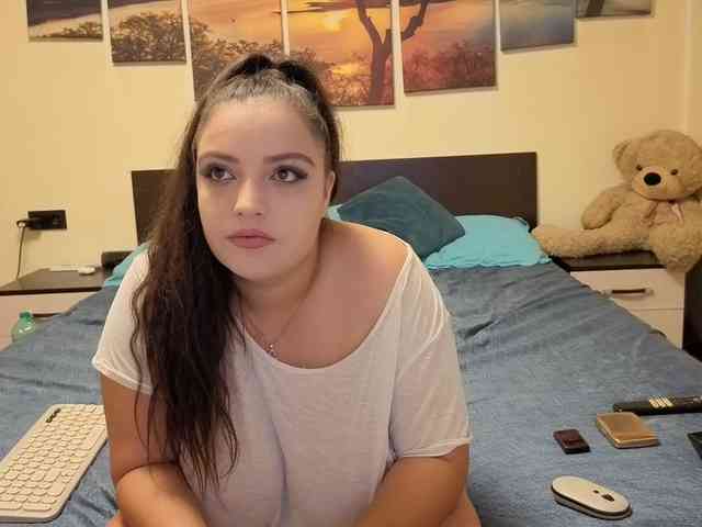 adellineee webcam