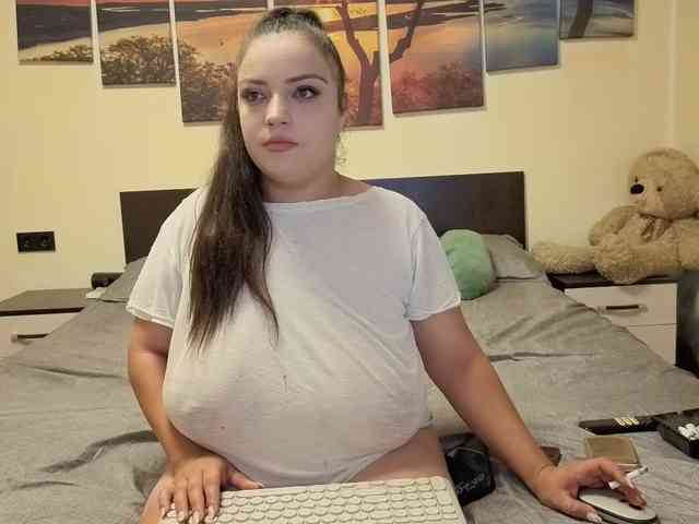 adellineee webcam