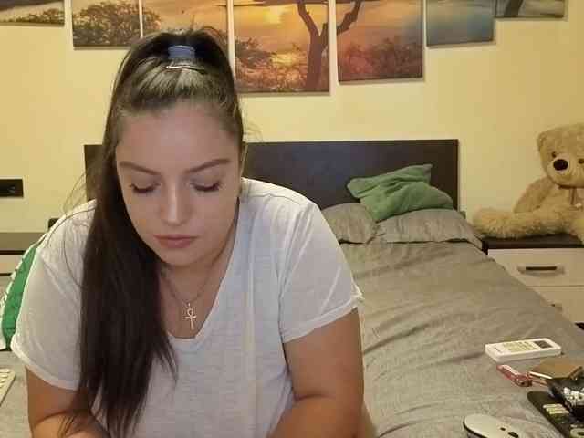 adellineee webcam
