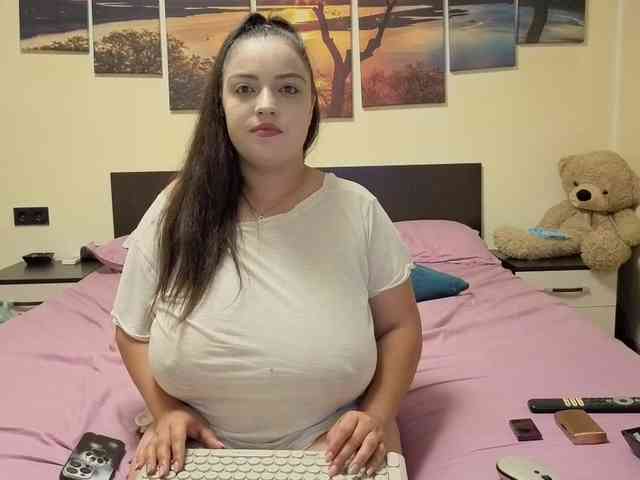adellineee webcam