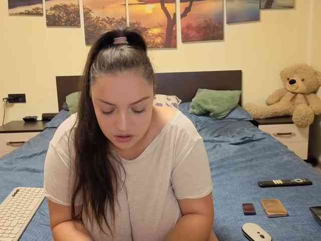 adellineee webcam