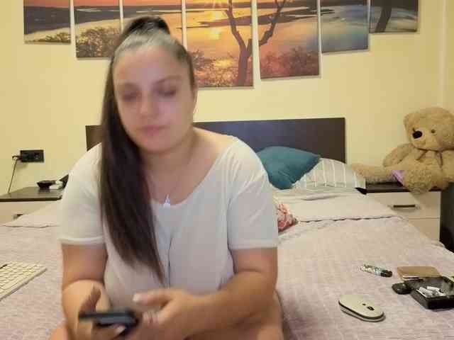 adellineee webcam