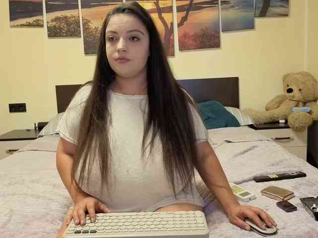 adellineee webcam