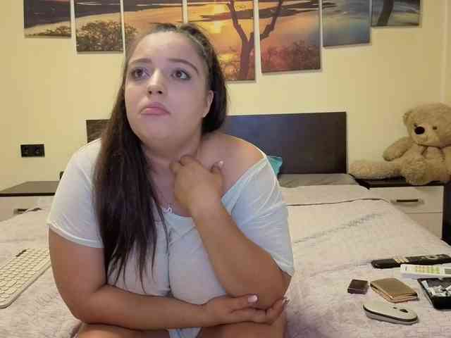 adellineee webcam