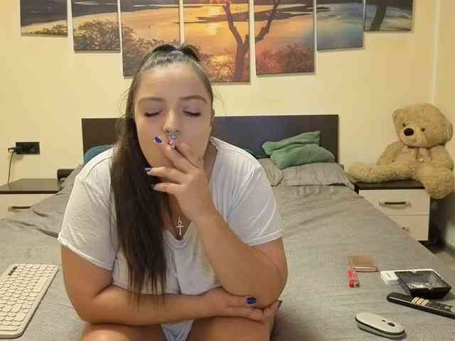 adellineee webcam