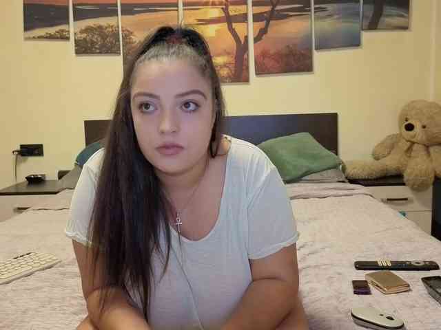 adellineee webcam