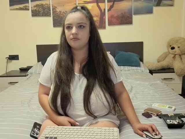 adellineee webcam