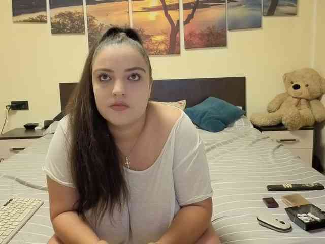 adellineee webcam