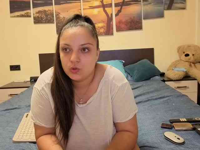 adellineee webcam