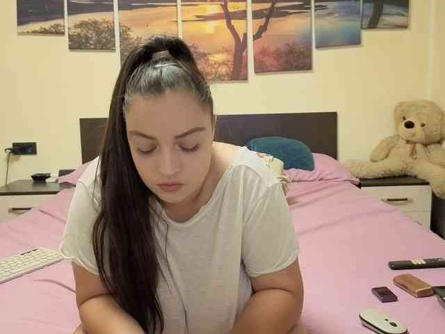 adellineee adellineee