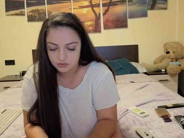 adellineee webcam