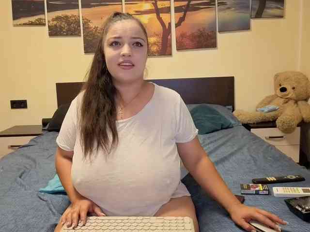 adellineee webcam