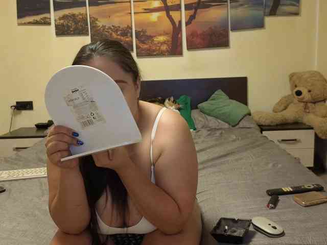 adellineee webcam